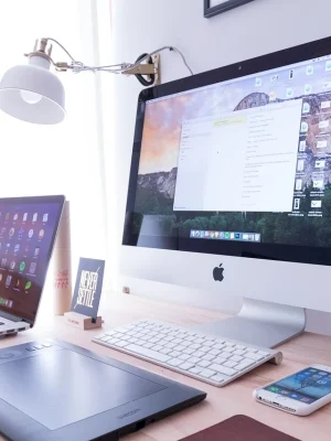 استضافة أساسية